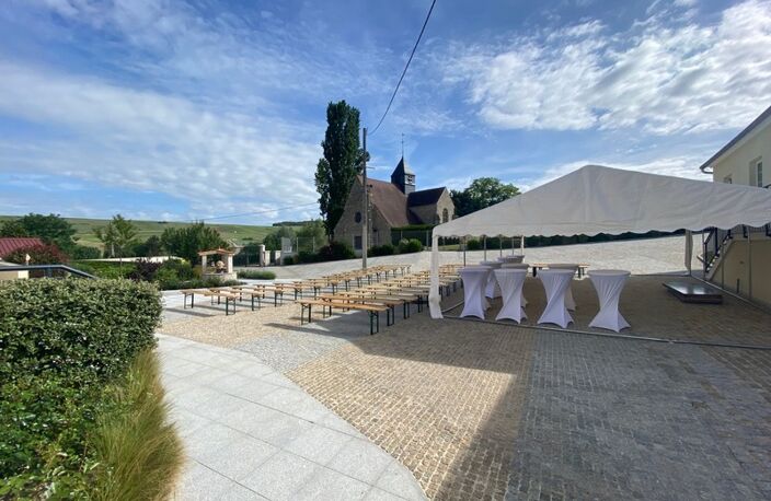 SALLE DE RECEPTION 220 personnes assises + 94 couchages au cœur du Vignoble Champenois — photo 3