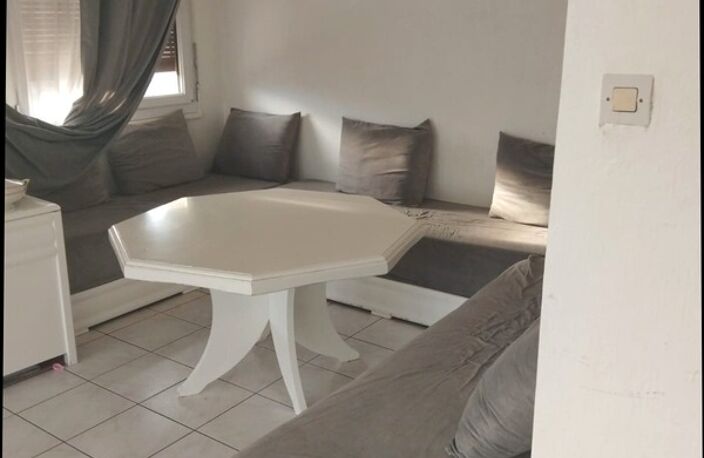 VALSERHÔNE – Appartement 5 pièces de 107,35 m² Carrez (119,20 m² au sol) – Centre-ville — photo 3
