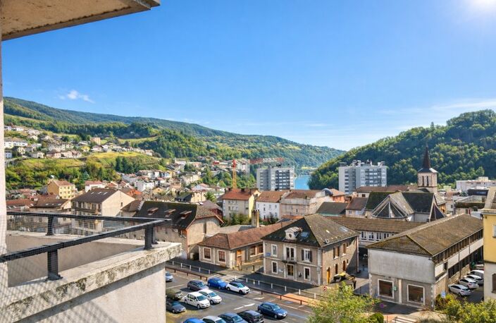 VALSERHÔNE – Appartement 5 pièces de 107,35 m² Carrez (119,20 m² au sol) – Centre-ville — photo 4