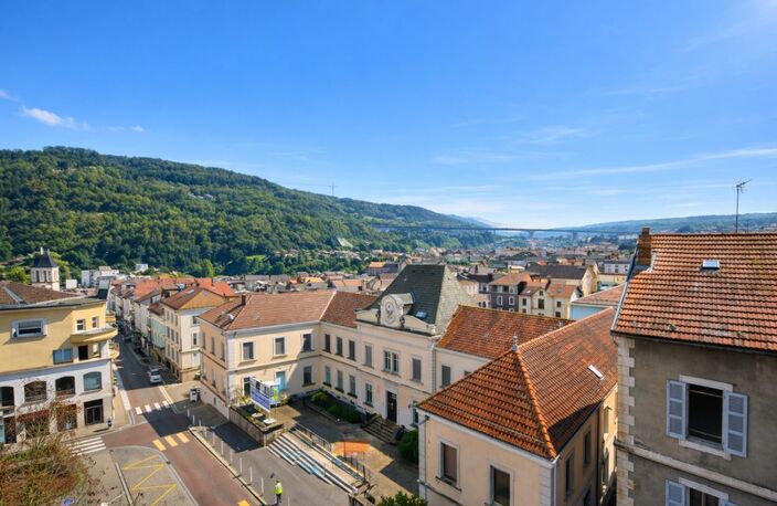 VALSERHÔNE – Appartement 5 pièces de 107,35 m² Carrez (119,20 m² au sol) – Centre-ville — photo 5