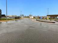 Local/bureau à louer DOMERAT (03) de 150 m2 situé dans la zone commerciale de chateauguay — photo 4
