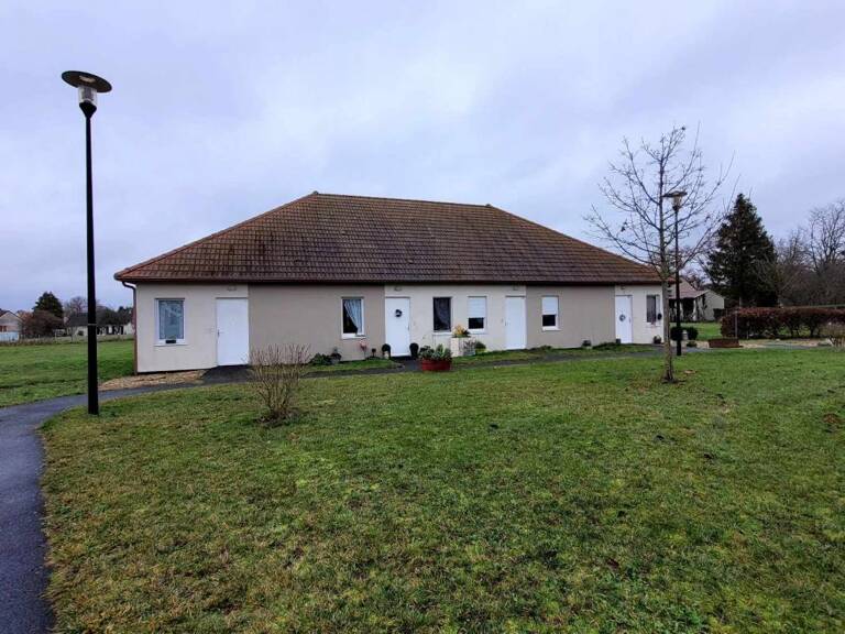 Appartement dans résidence séniors — photo 1