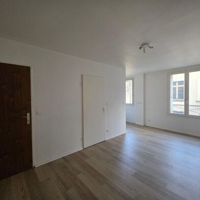 Appartement 1 pièces 380 €