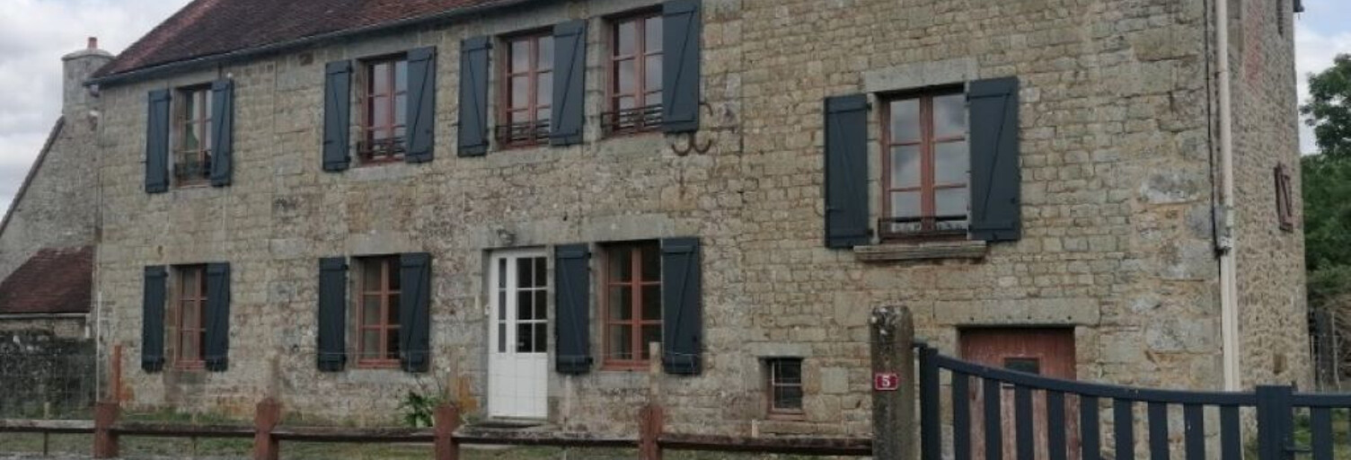 Maison 7 Pièces 150 m² à vendre à Sainte-Marie-la-Robert (61320)