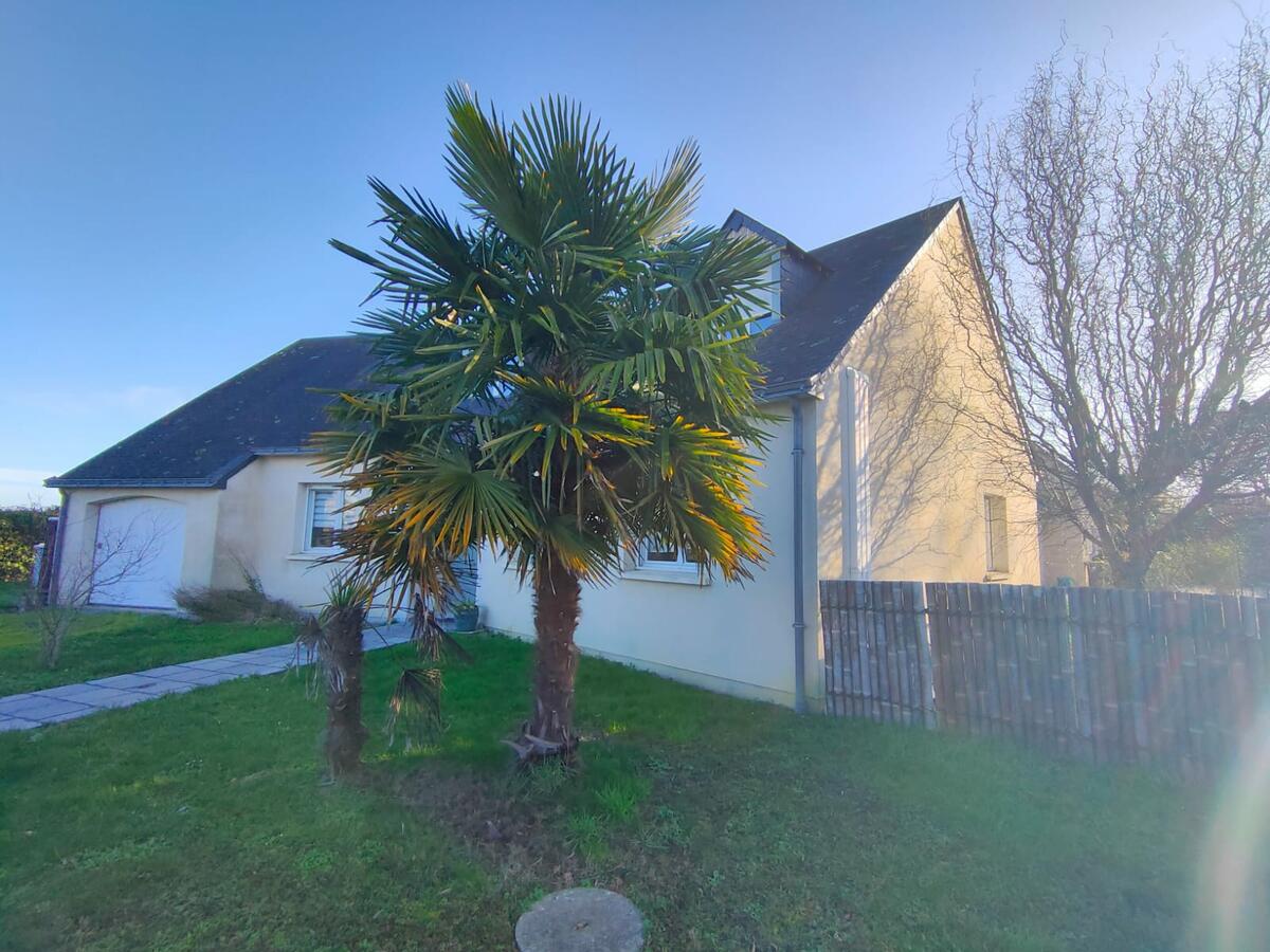 Villa / Maison  T8 à vendre Longuenée-en-Anjou 49770