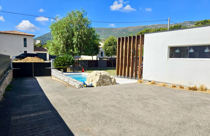 Magnifique villa 4 pièces avec piscine à Carros — photo 4