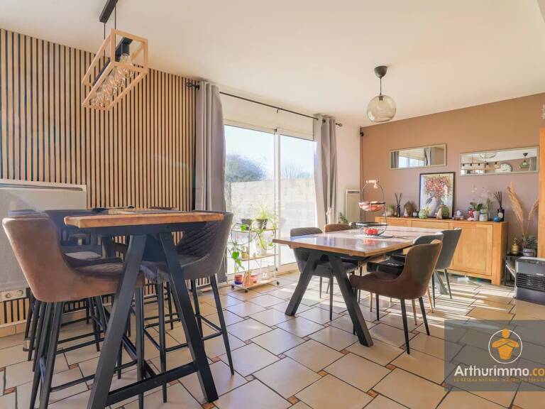Maison vivable plain-pied 122 m² – 4 chambres + bureau – Terrain 840 m² – DPE C — photo 1