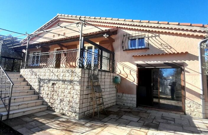 Rare à la vente maison plain pied proche tous commerce au calme — photo 2