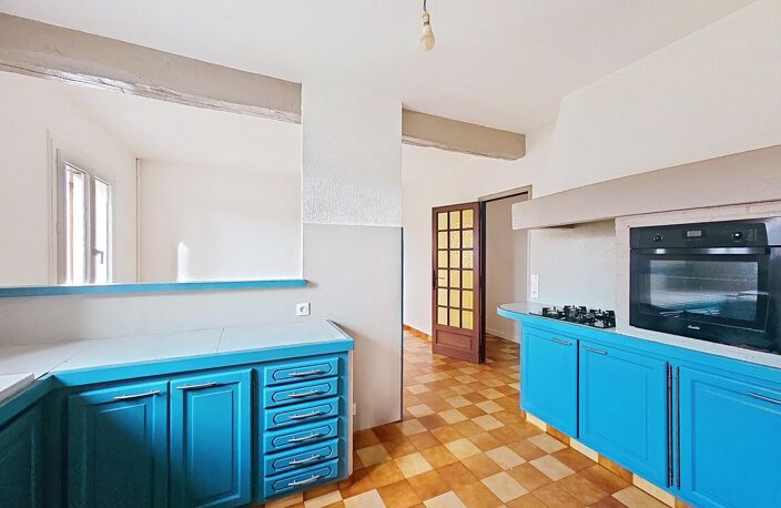 Maison de plain-pied avec dépendances  Villeneuve-la-Comptal  Idéale artisan ou projet évolutif — photo 5