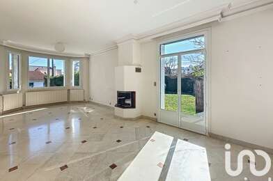 Maison 8 pièces 698000 €