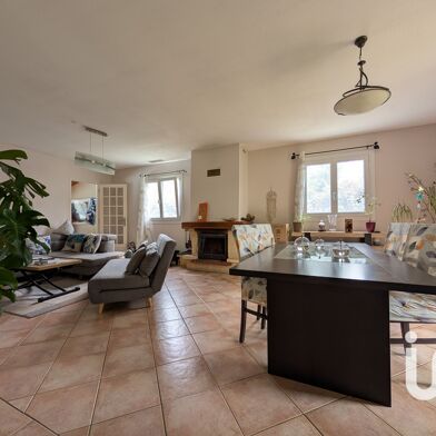 Maison 6 pièces 299000 €