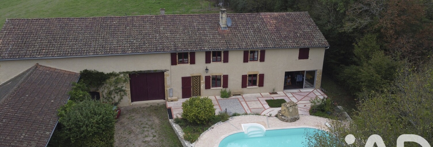 Maison 9 Pièces 241 m² à vendre à Saint-Bonnet-de-Cray (71340)