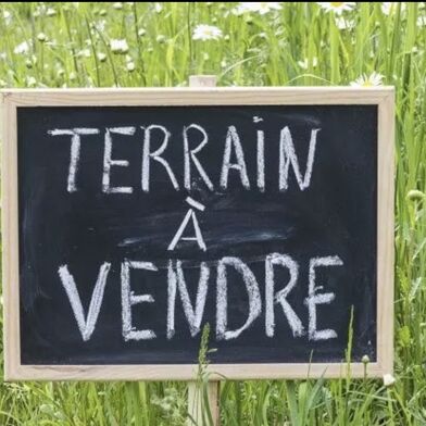 Terrain  107000 €