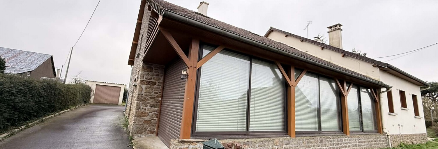 Maison 10 Pièces 197 m² à vendre à Isigny-le-Buat (50540)