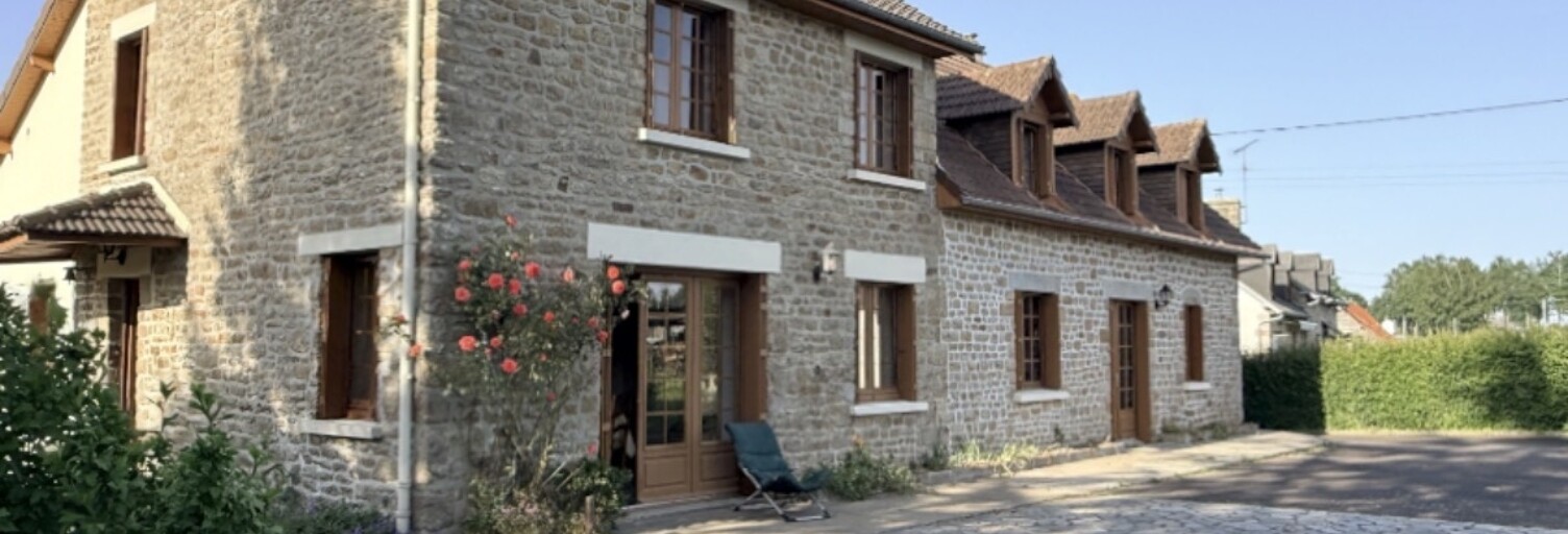 Maison 10 Pièces 197 m² à vendre à Isigny-le-Buat (50540)