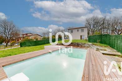 Maison 5 pièces 399900 €