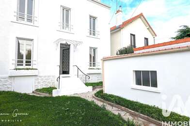 Maison 8 pièces 840000 €