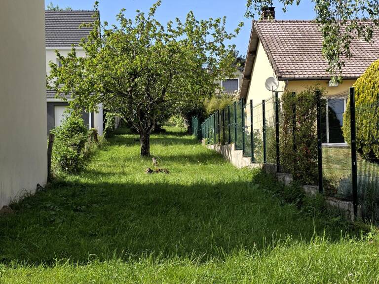 Terrain 335 m² à Linas  Construisez la maison de vos rêves — photo 1