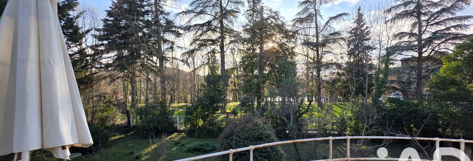 Maison 8 Pièces 221 m² à vendre à Crest (26400)