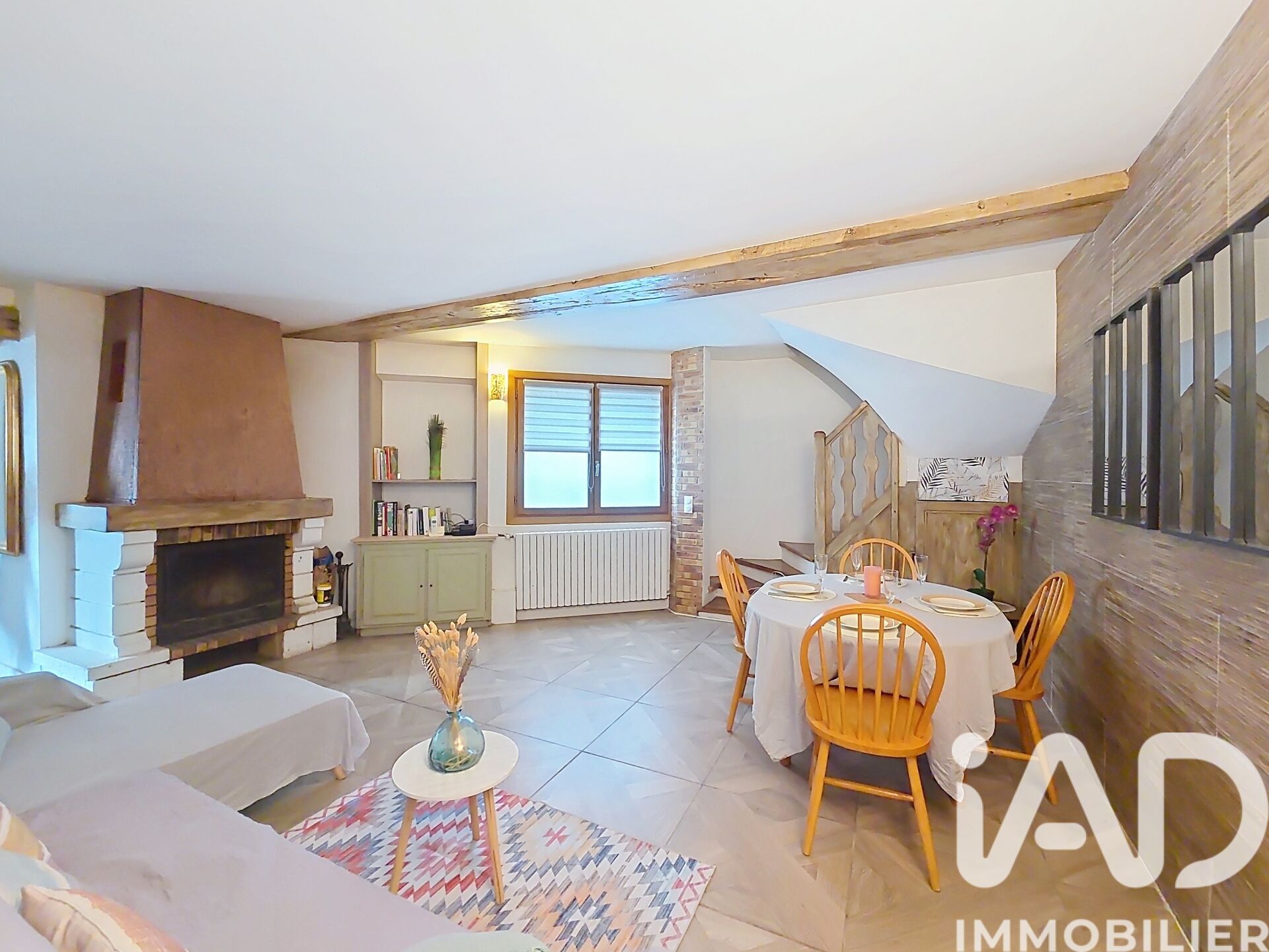 Vente Maison/villa 8 pièces - Photo 2