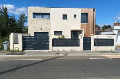 Maison 5 pièces 379900 €