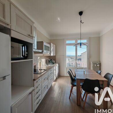 Appartement 3 pièces 950 €