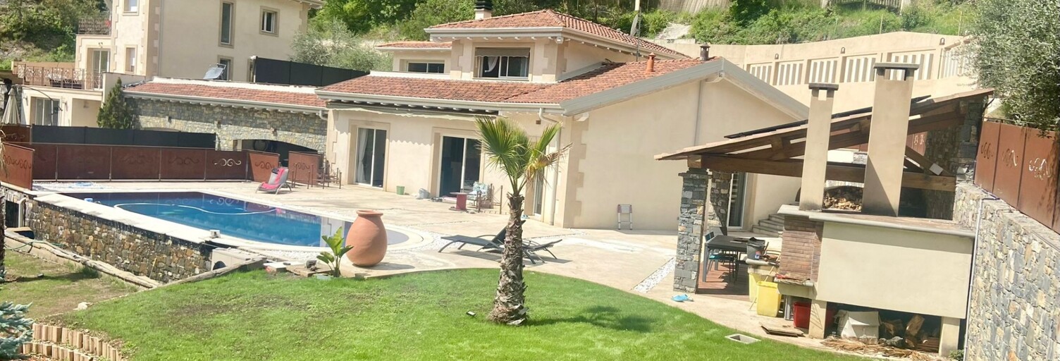 Maison 5 Pièces 161 m² à vendre à Massoins (06710)