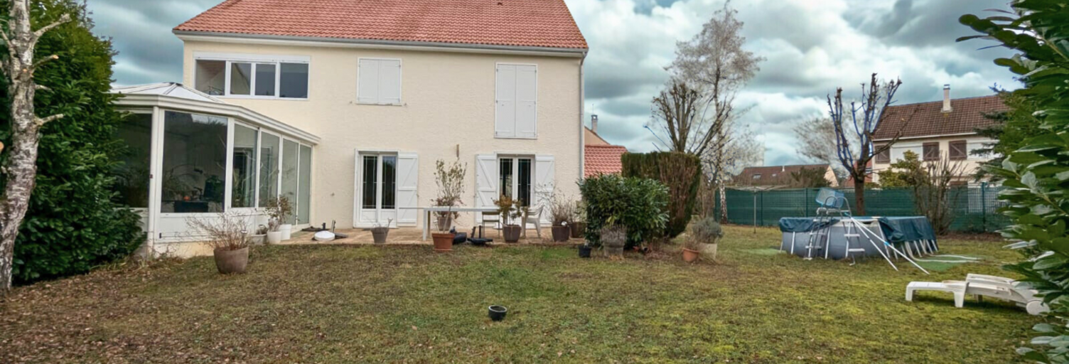 Maison 6 Pièces 197 m² à vendre à La Ferté-Alais (91590)