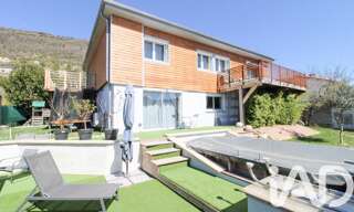 Maison 8 Pièces 160 m² à vendre à Saint-Affrique (12400)