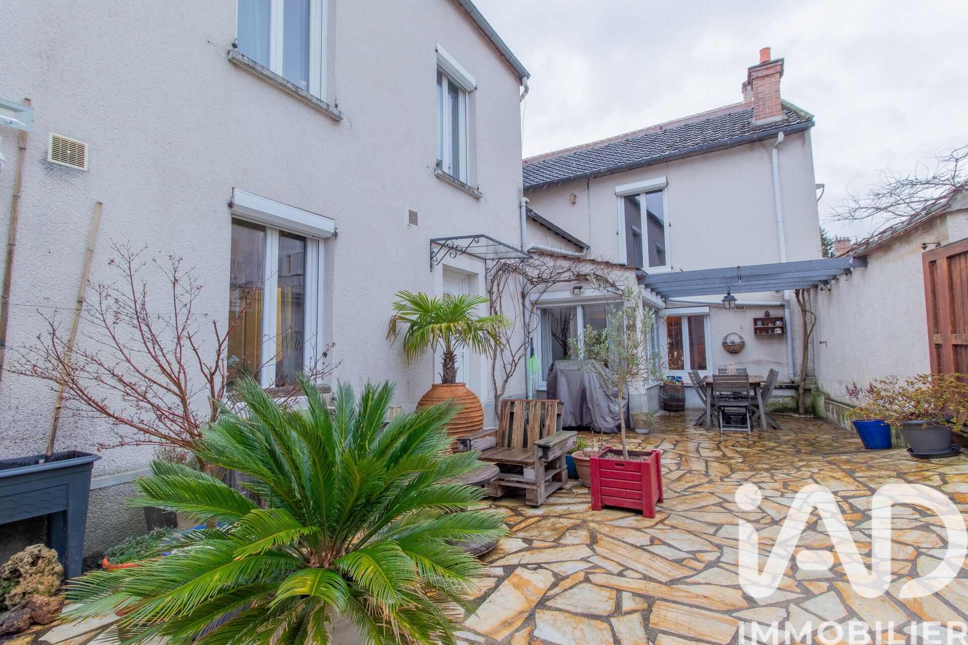 Vente Maison/villa 10 pièces - Photo 2