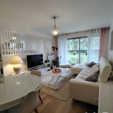 Appartement 4 pièces 220000 €