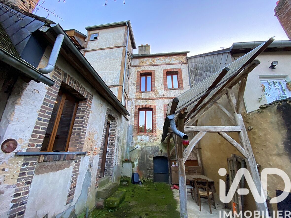 St-Fargeau - 80m² - 5p. - 3ch.