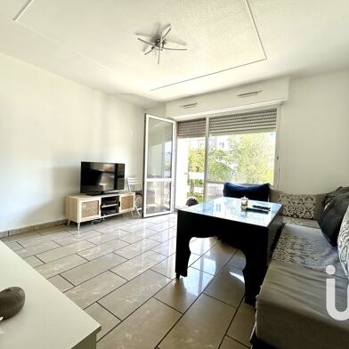 Appartement 3 pièces 84600 €