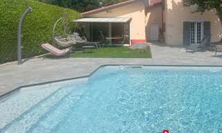 Maison 10 Pièces 295 m² à vendre à Mathay (25700)