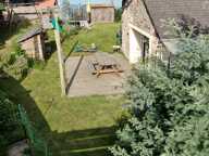 MAISON EN PIERRE PLAIN-PIED 4 CHAMBRES + BUREAU + DEPENDANCES + JARDIN — photo 3