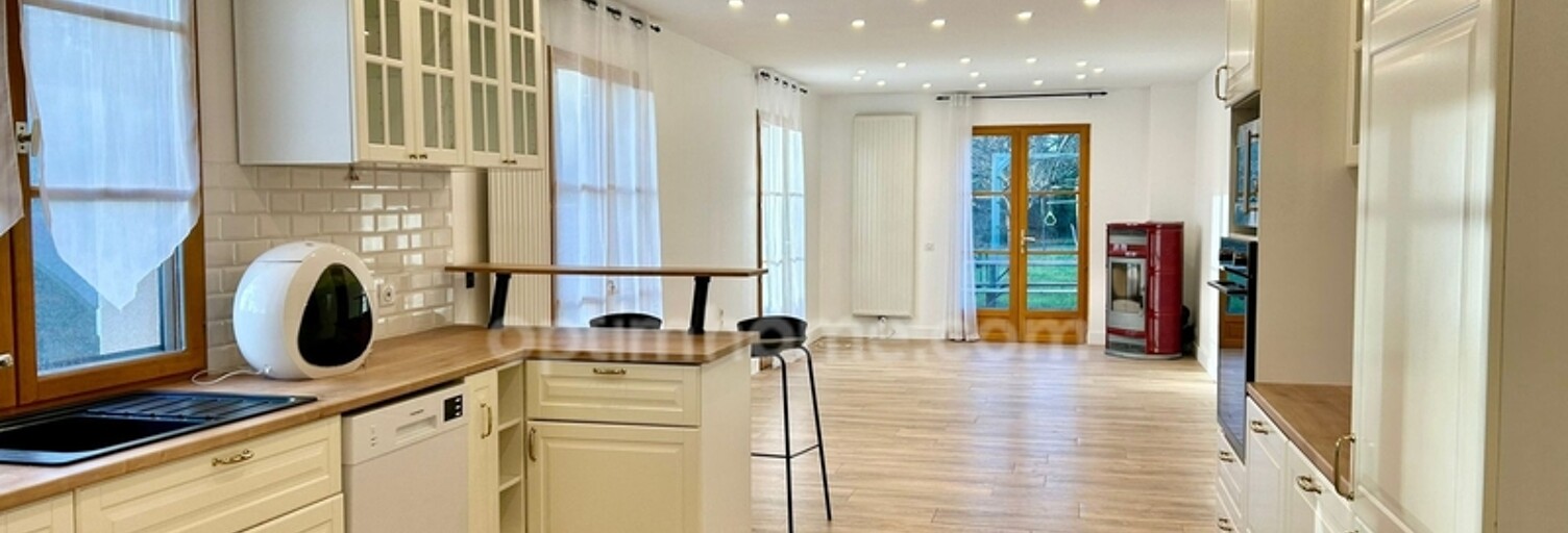 Maison 8 Pièces 171 m² à vendre à Bazeilles (08140)