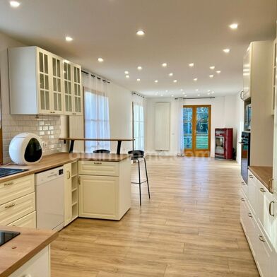 Maison 8 pièces 283000 €