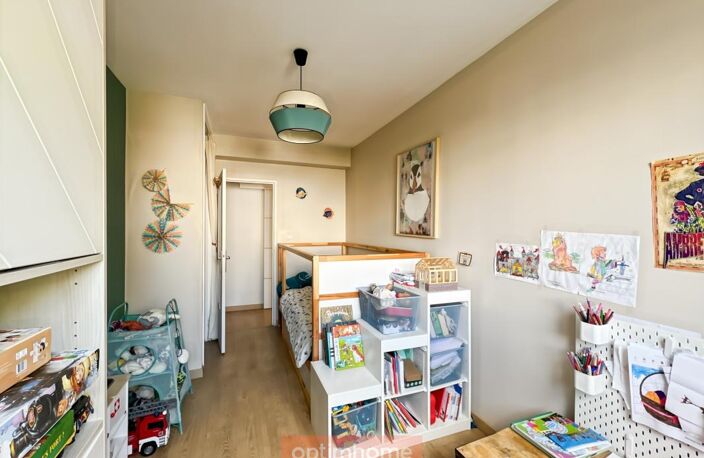 Appartement T5 – 3/4 chambres – Balcons – Garage + Cave – Rennes sud-est - La Pommeraie — photo 4