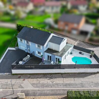 Maison 9 pièces 499000 €