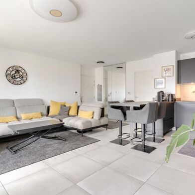 Appartement 3 pièces 360000 €