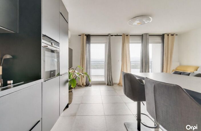 T3 – Terrasse 12 m² – Marseille 13009 – Mazargues -Tassigny — photo 3