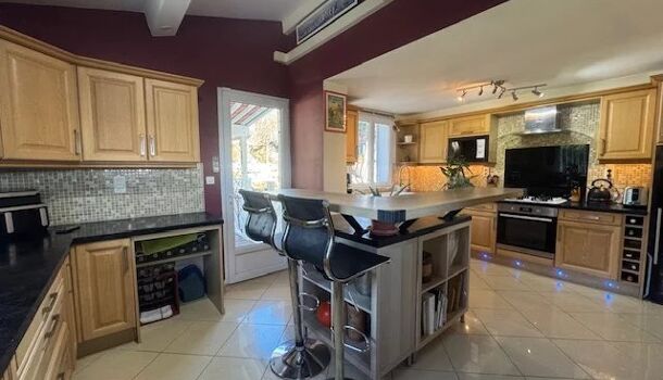 Villa / Maison 5 pièces  à vendre Cotignac 83570