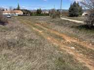 SAINT CHRISTOL (84) - Terrain constructible de 1200 m² — photo 2