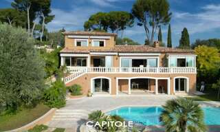 Maison 10 Pièces 400 m² à vendre à Vallauris (06220)