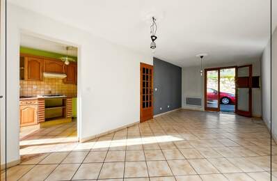 Maison avec jardin SANS VIS-À-VIS – centre village – 2 ch + bureau — photo du bien