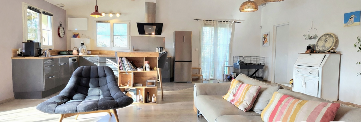 Maison 5 Pièces 122 m² à vendre à Camblanes-et-Meynac (33360)