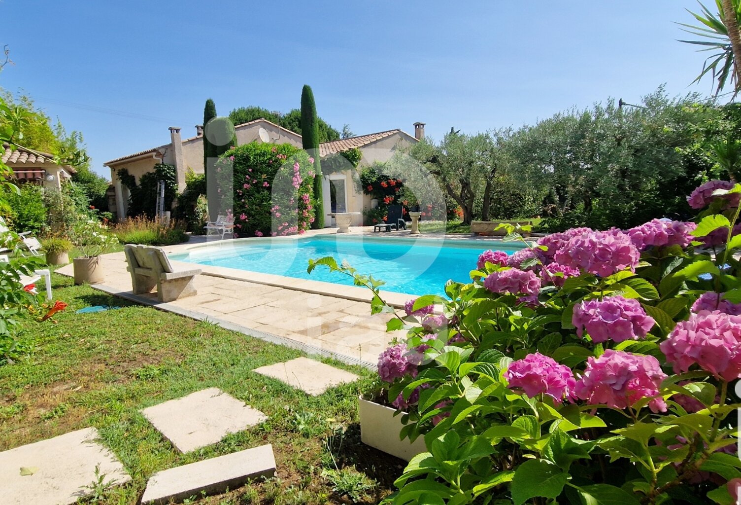 Vente Maison/villa 6 pièces — photo 1