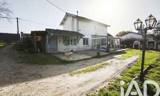 Maison 4 Pièces 136 m² à vendre à Les Peintures (33230)