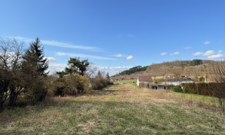 Terrain  1321 m² à vendre à Saint-Aubin-sur-Yonne (89300)