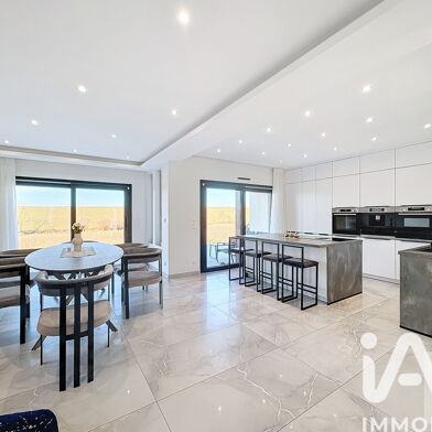 Maison 7 pièces 415000 €